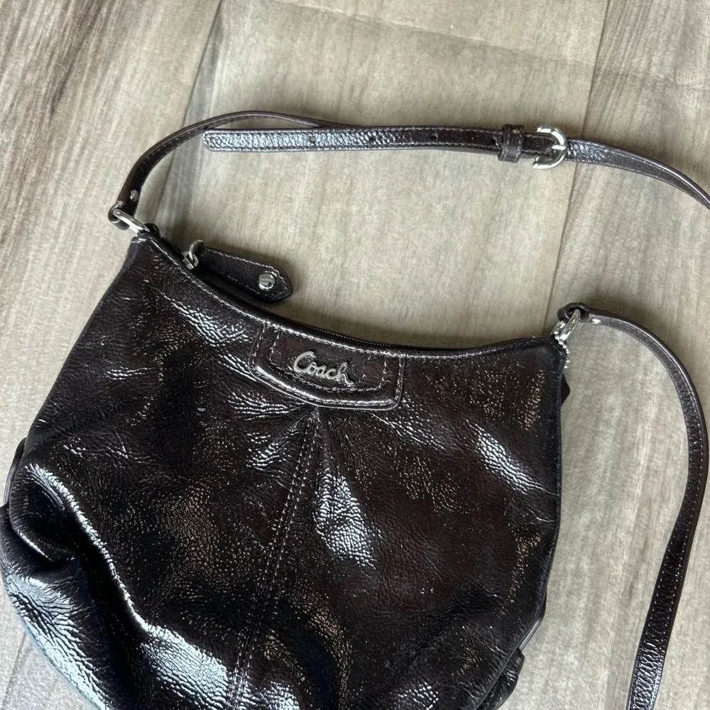 Coach Mahogany Brown Patent Leather Crossbody Bag Crinkle Texture Silver Logo